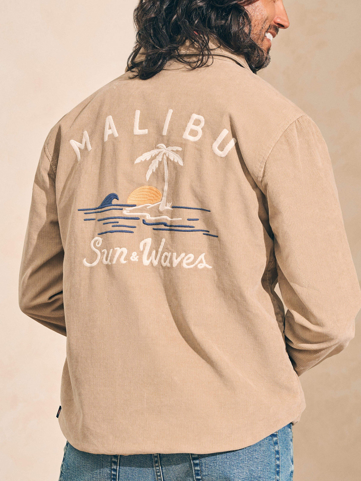 FA23-faherty-mens-MOF2319-PBB-corduroy-coaches-jacket-pebble-beach_078.jpg