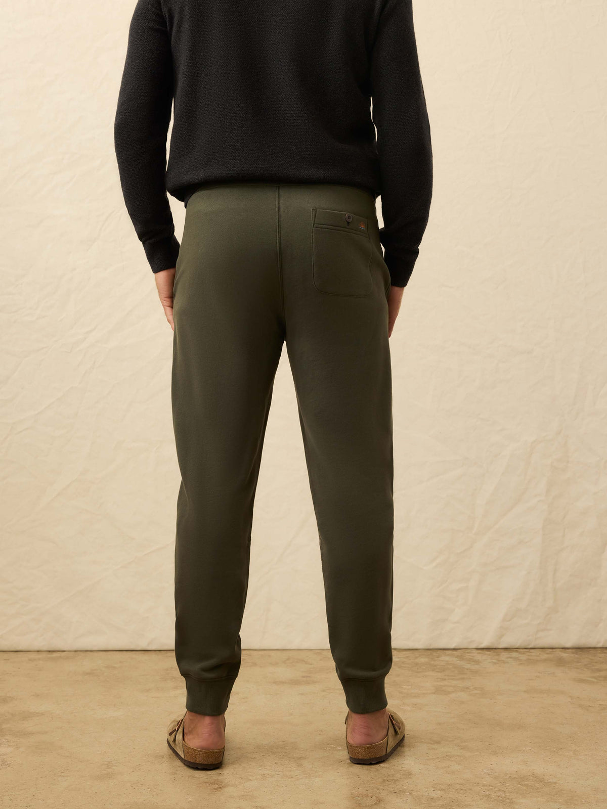 FA25-FAHERTY-Mens-MBF2427-FEV-HighStandardFleeceSweatpant-FallEvergreen_OM_BACK_CROP_1_Web.jpg