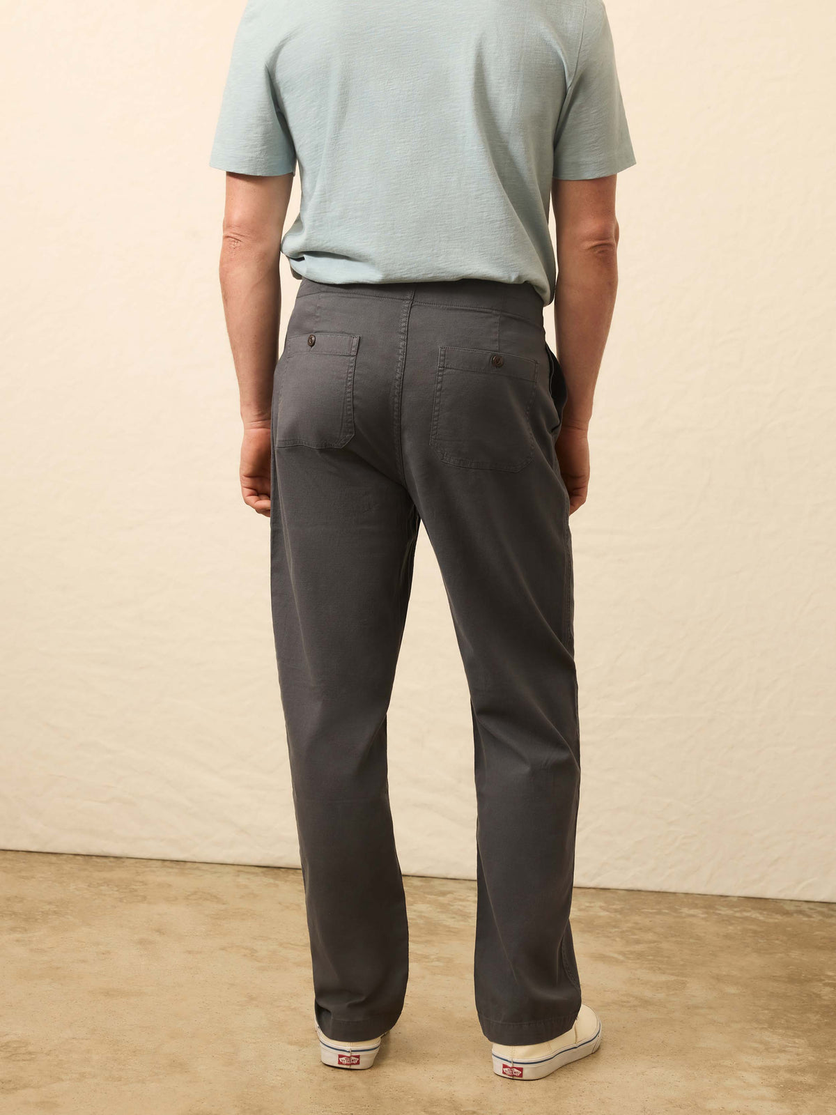 FA25-FAHERTY-Mens-MBS2506-GTT-DuneUtilityPant-GraphiteTide-X_OM_BACK_CROP_1.jpg