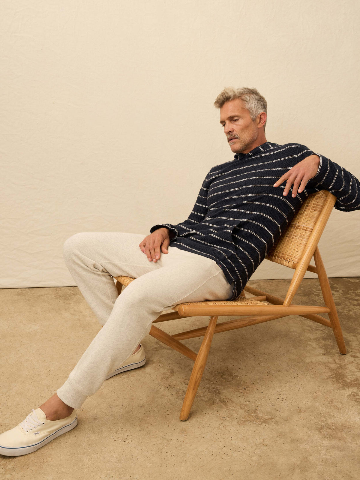 FA25-FAHERTY-Mens-MQF2504-NPI-Whitewater_Hoodie-Navy_Point_Stripe_OM_EDITORIAL_1_Web.jpg