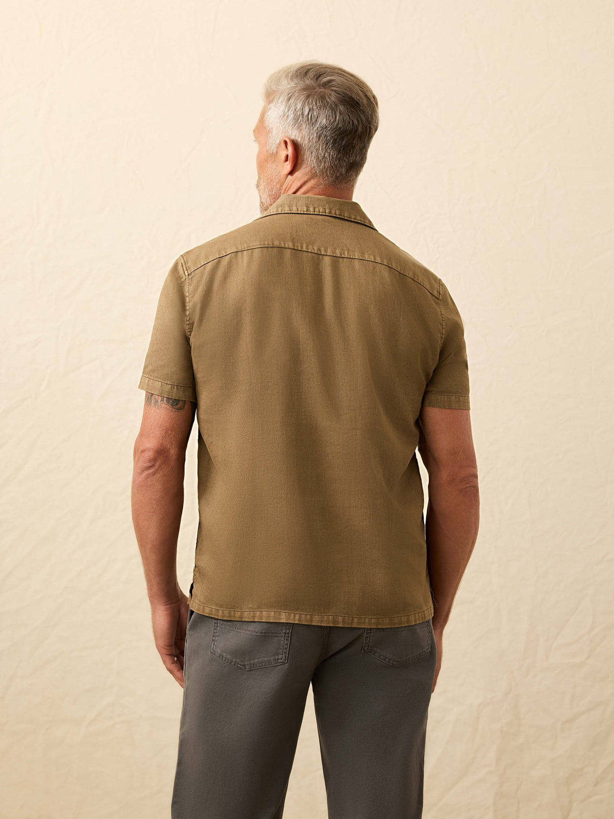 FA25-FAHERTY-Mens-MWF2517-TIM-SsHempBlendShirt-Timber_OM_BACK_CROP_1_Web.jpg