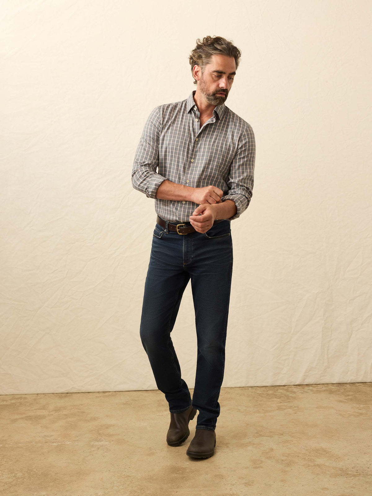FA25-FAHERTY-Mens-MWS2509-CHW-MovementMonterreyShirt-CherryWoodPlaid_OM_FULL_BODY_1_Web.jpg