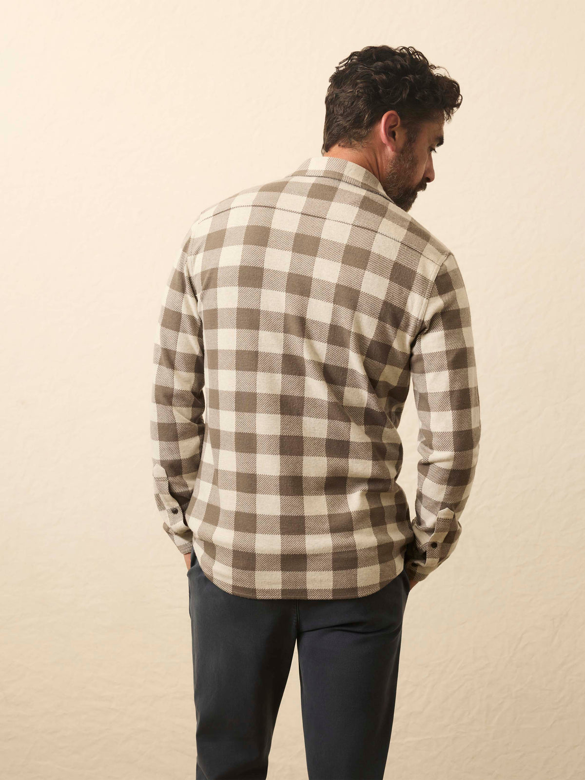 FA25-FAHERTY-Mens-MXC0002-BOB-LegendSweaterShirt-BrownOatBuffalo-X_OM_BACK_CROP_1.jpg