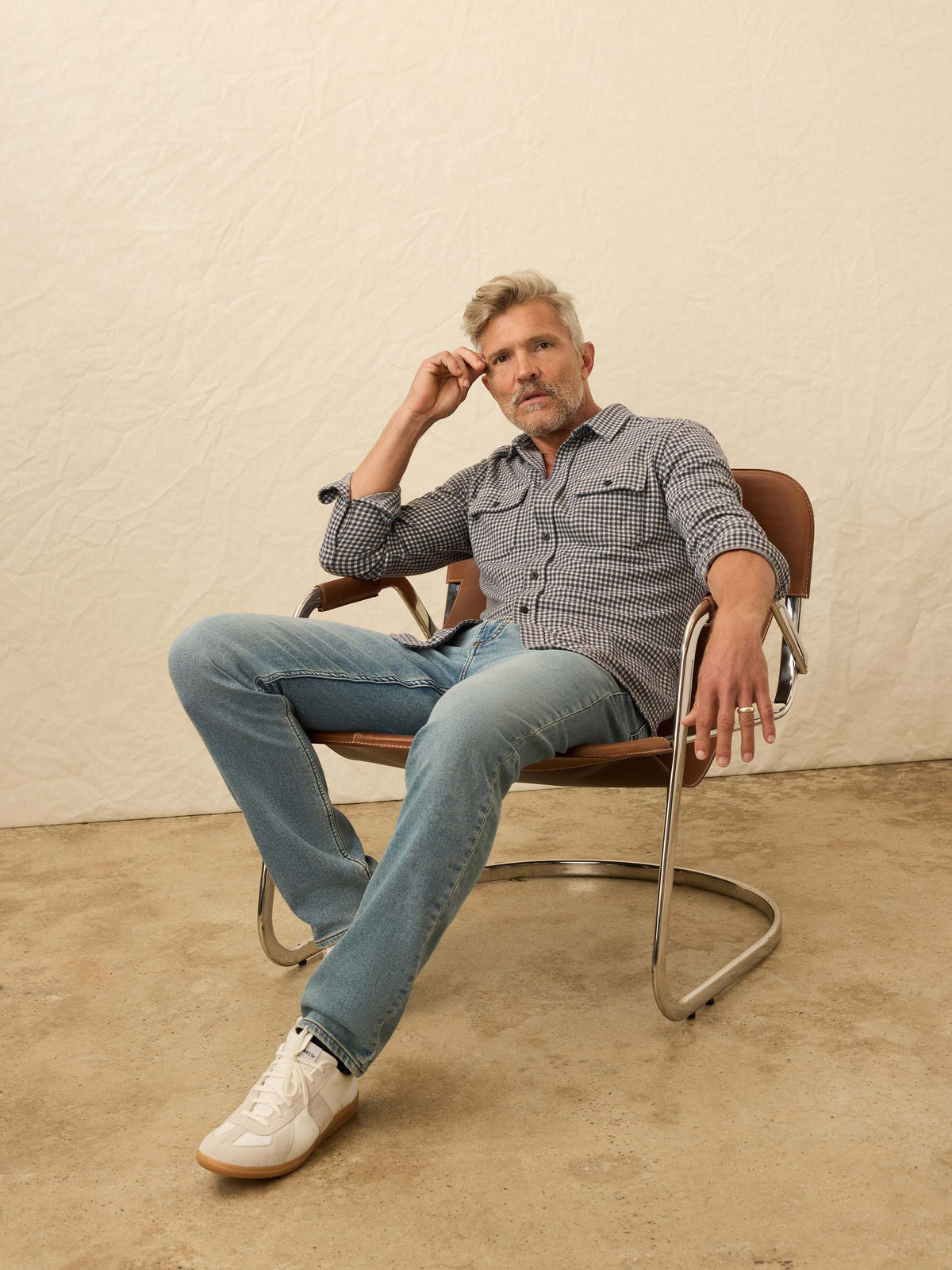 FA25-FAHERTY-Mens-MXC0002-EGI-LegendSweaterShirt-EncinitasGingham_OM_EDITORIAL_1_Web.jpg