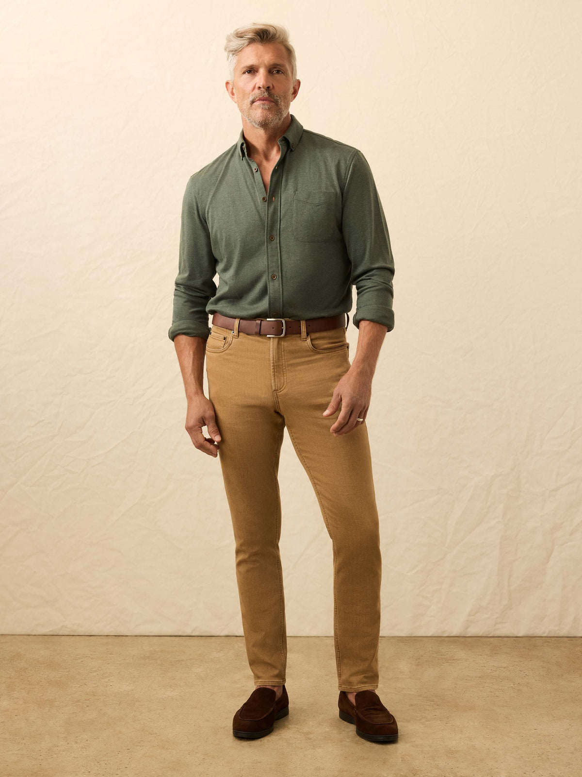 FA25-FAHERTY-Mens-MXF2400-FHL-CoastlineKnitShirt-ForestHeatherTwill_OM_FULL_BODY_1_Web.jpg