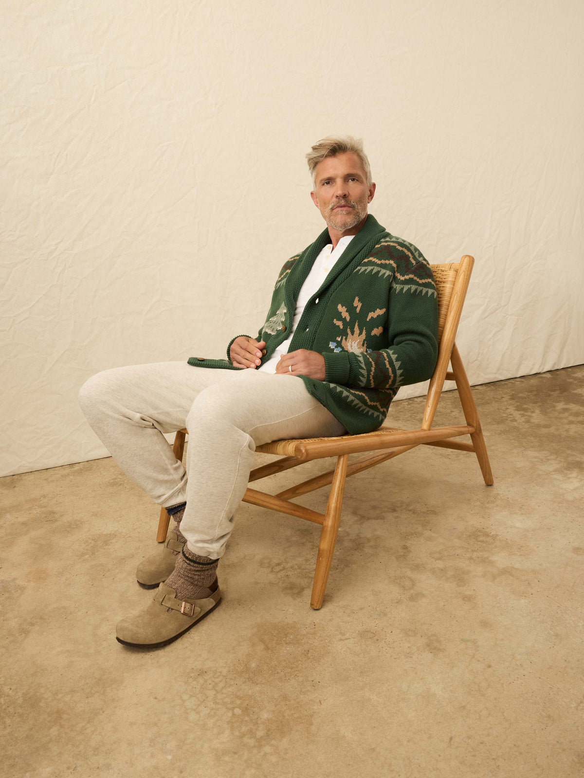 FA25-FAHERTY-Mens-MYF2510-FTK-CampCardigan-ForestLake_OM_EDITORIAL_1_Web.jpg