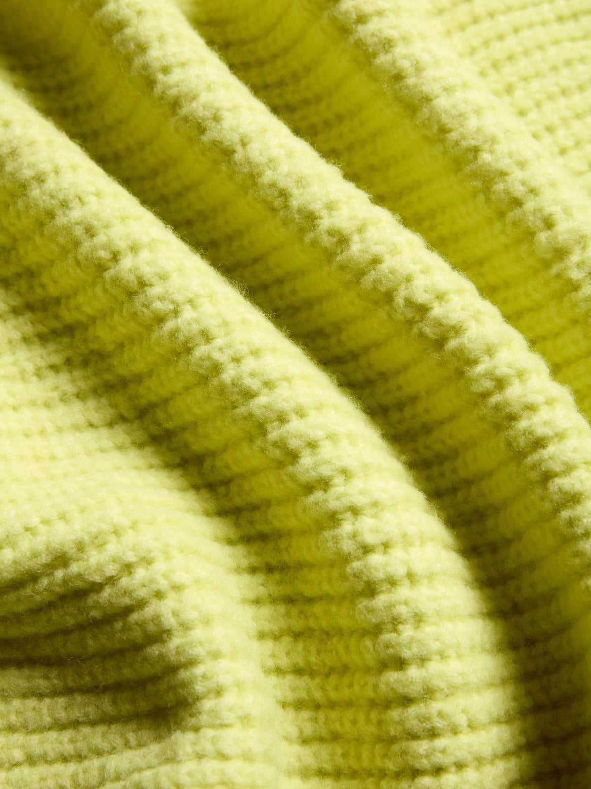 FA25-FAHERTY-NonApparel-YC0310-720-AlpacaCozyScarf-CitrusShore_DETAIL_1_Web.jpg