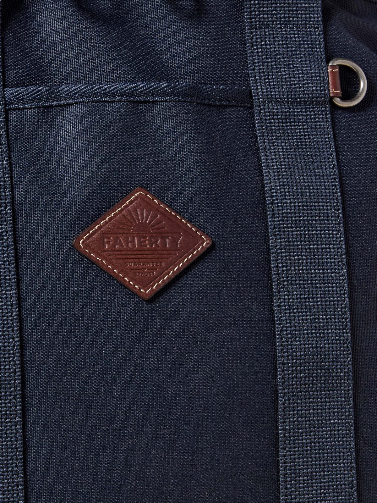 FA25-FAHERTY-UAF2302-NVY-LATITUDETOTEBACKPACK-Navy_DETAIL_1_Web.jpg
