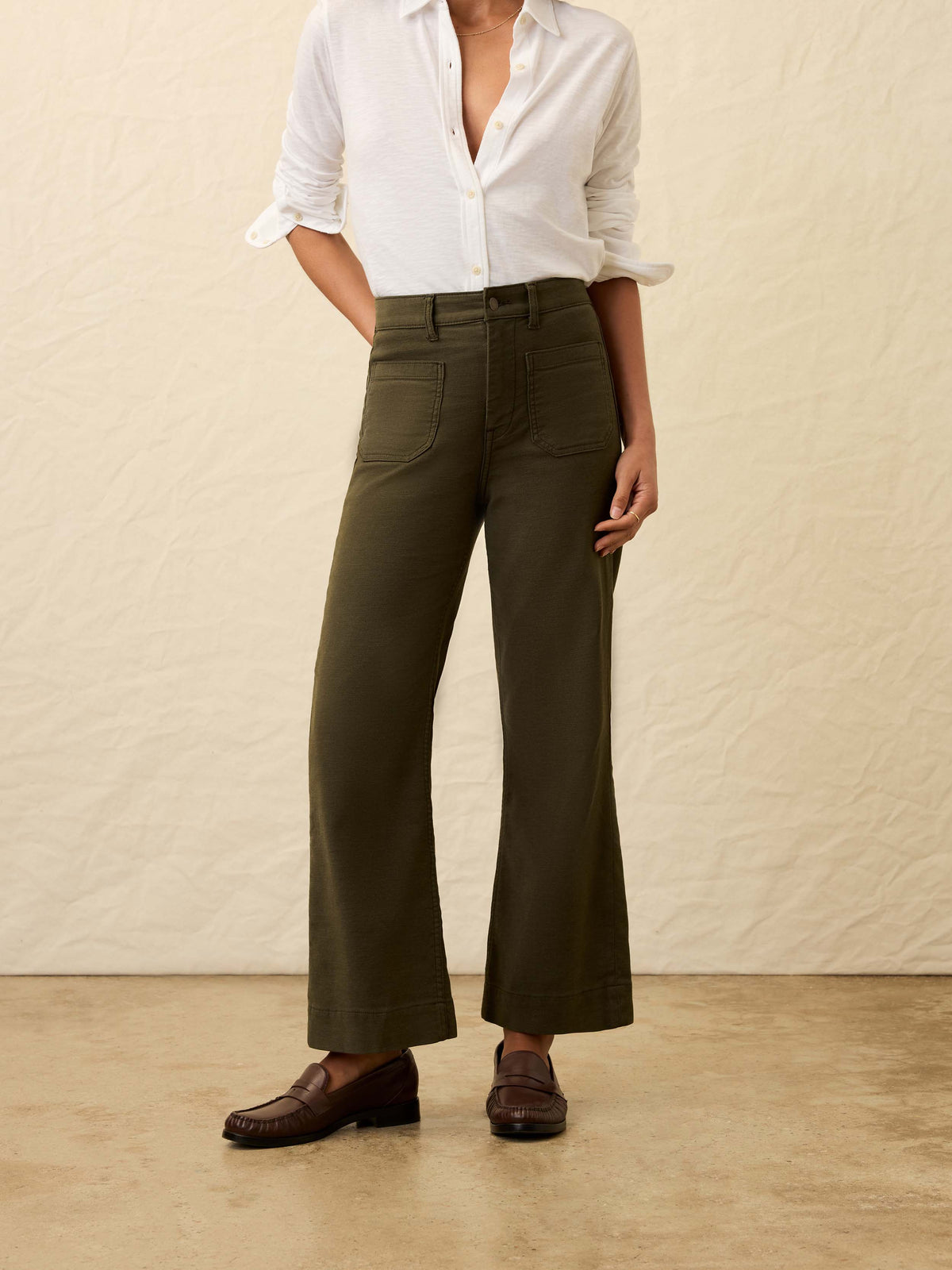 FA25-FAHERTY-Womens-WBF2455-FOO-StretchTerryPatchPocketAnklePant-ForestOlive_OM_FRONT_CROP_1_Web.jpg