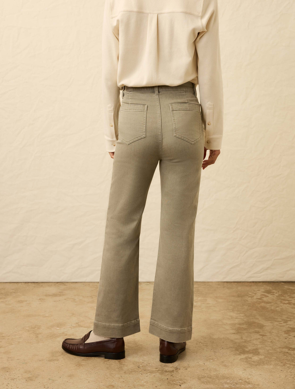 FA25-FAHERTY-Womens-WBF2514-COS-StretchTerryPatchPocketPant-CoastalSage_OM_BACK_CROP_1_Web.jpg