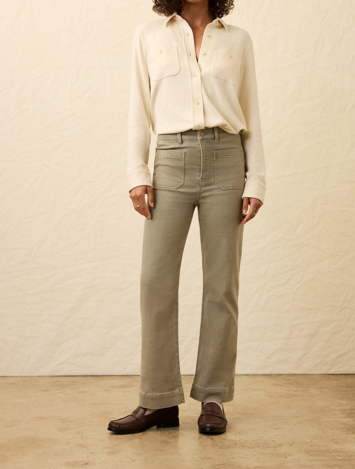 FA25-FAHERTY-Womens-WBF2514-COS-StretchTerryPatchPocketPant-CoastalSage_OM_FRONT_CROP_1_Web.jpg