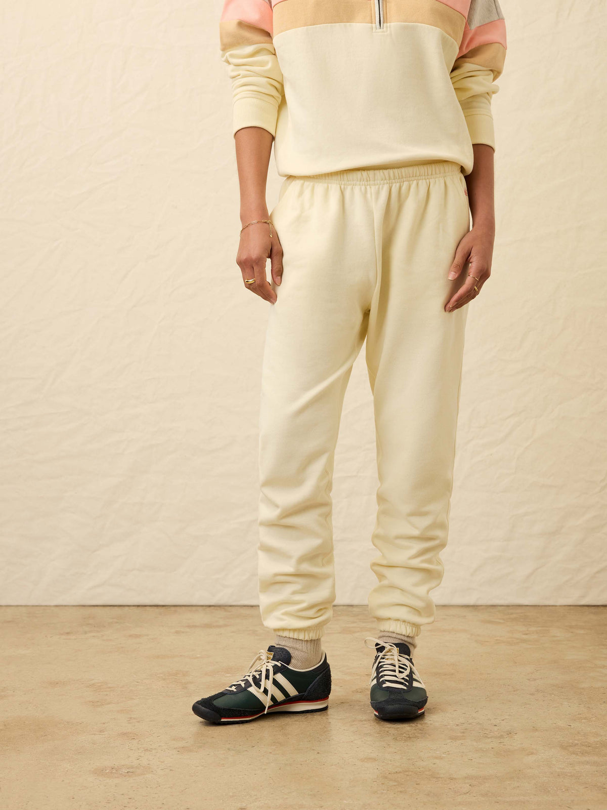 FA25-FAHERTY-Womens-WBS2528-LMB-HighStandardFleeceSweatpant-LemonSorbet_OM_FRONT_CROP_1_Web.jpg