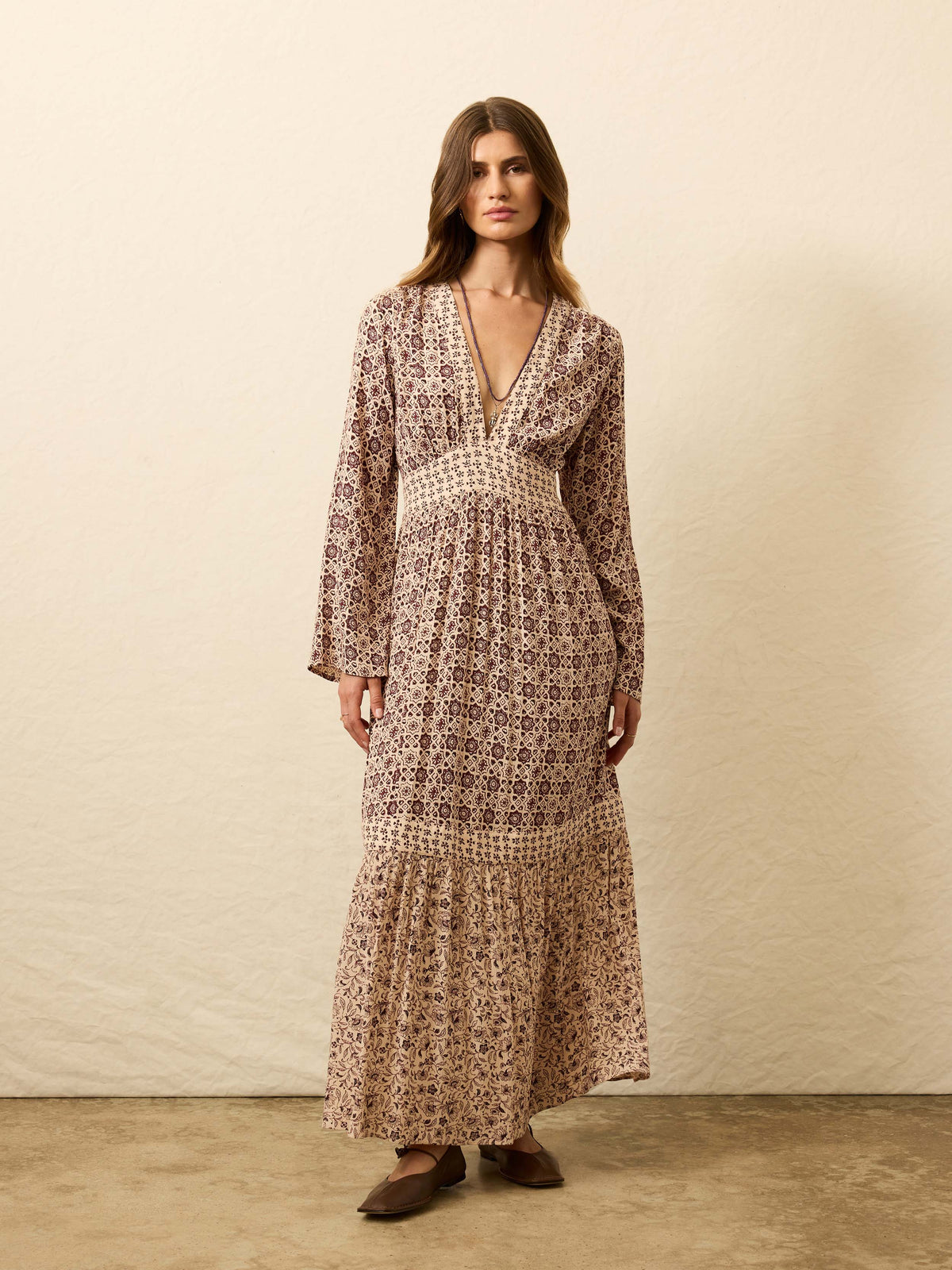 FA25-FAHERTY-Womens-WDF2517-ZUL-DakotaDress-SunriseAzulejosMixedPrint-_OM_FULL_BODY_1.jpg
