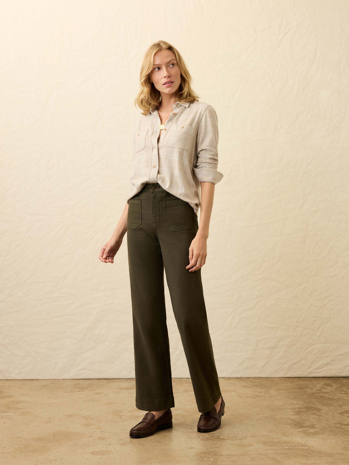 FA25-FAHERTY-Womens-WKF2314-DPP-LegendSweaterShirt-DesertPlainsPlaid_OM_FULL_BODY_1_Web.jpg