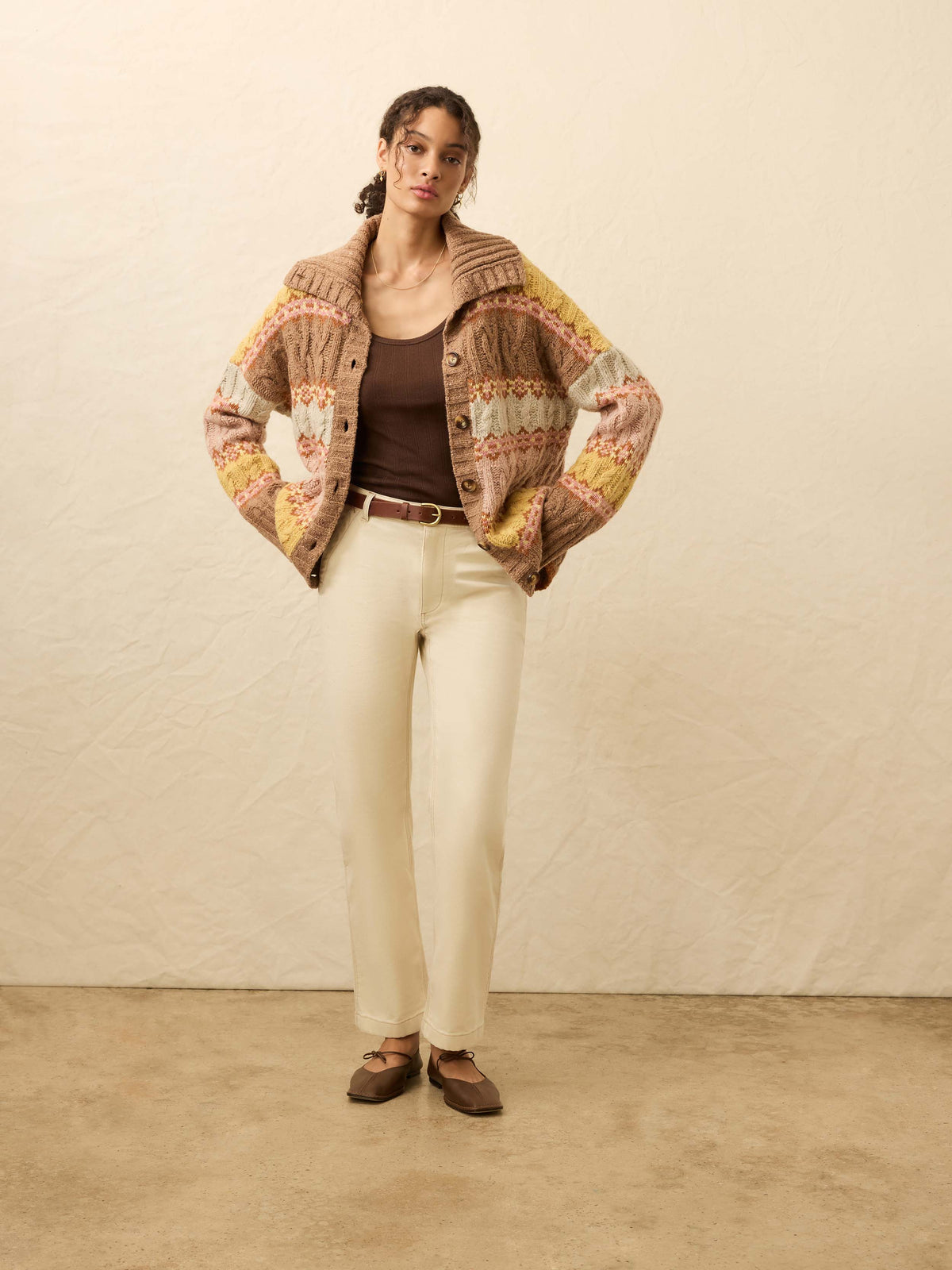 FA25-FAHERTY-Womens-WYF2525-SFZ-HighlandFairisleCardigan-LakesideFairisleHaze_OM_FULL_BODY_1_Web.jpg