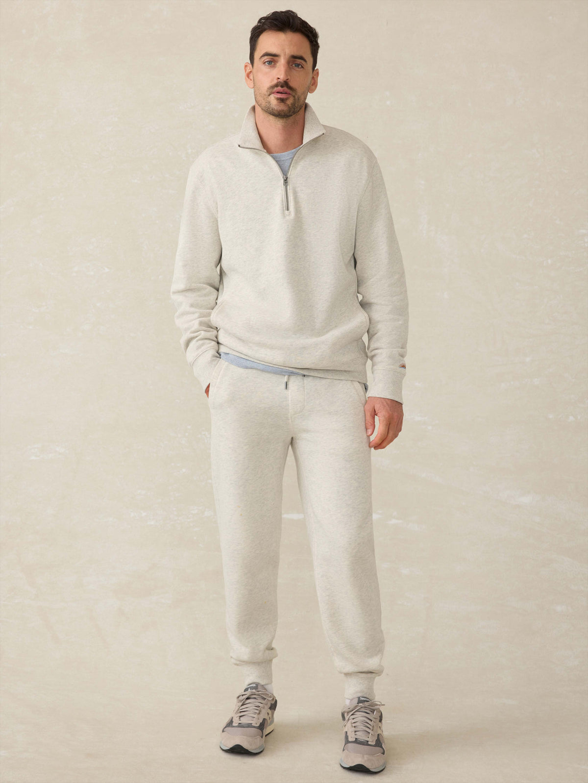 FAH3185_SP25_MENS_MQS2503-AQV_HIGHSTANDARDFLEECEQUARTERZIP_AntiqueIvoryHeather_OM_FULL_BODY_1.jpg