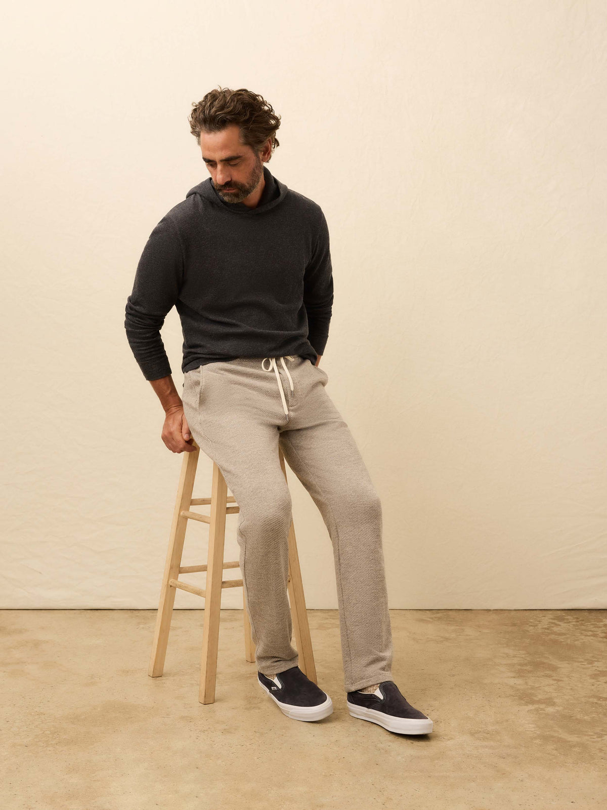 HO25-FAHERTY-Mens-MBH2505-IHM-InletJoggerPant-IvoryHillMelange_OM_EDITORIAL_1_Web.jpg