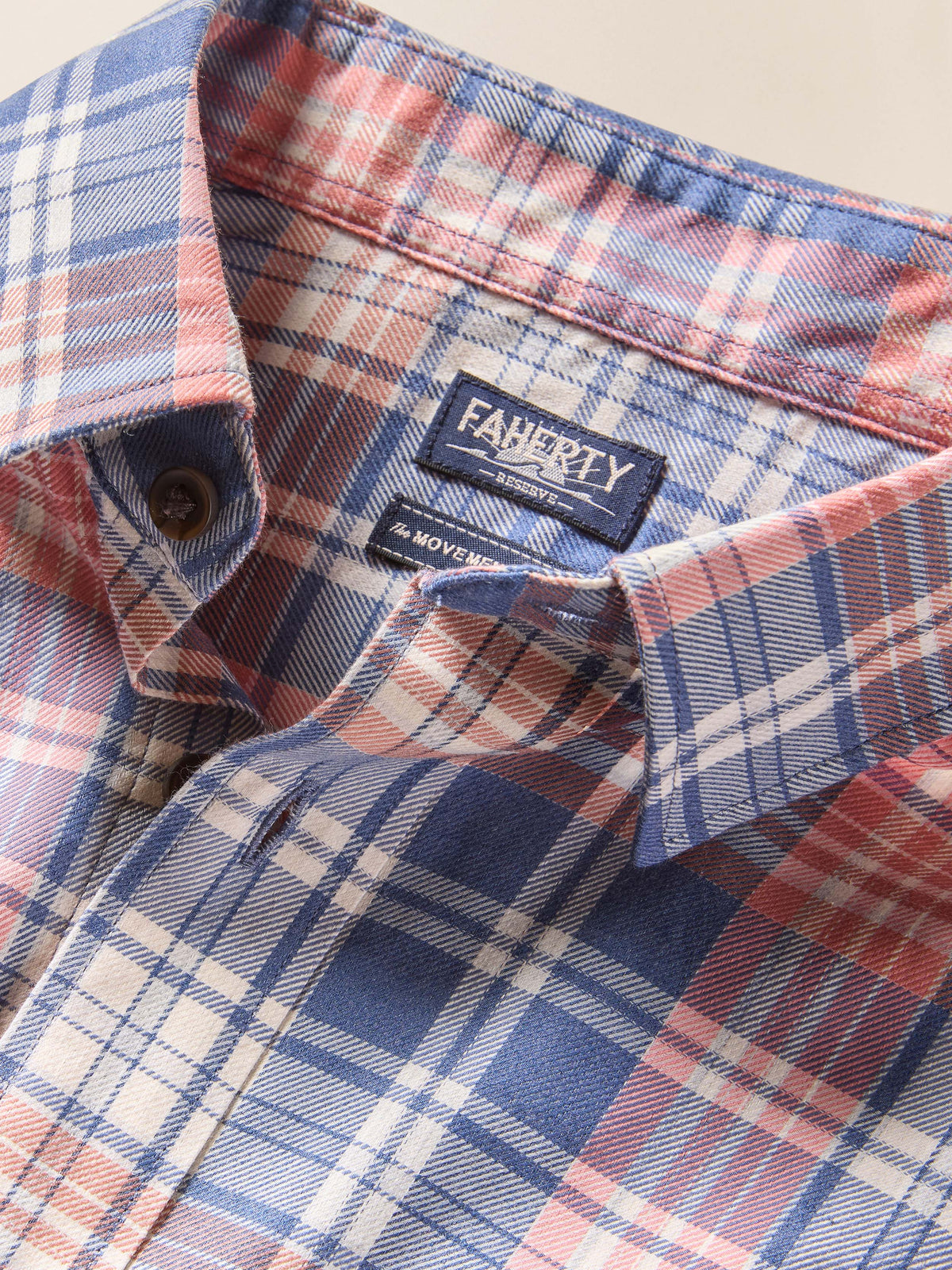 HO25-FAHERTY-Mens-MWH2508-AUP-laydown-SoftTwillMovementShirt-AutumnPlaid_DETAIL_1_Web.jpg