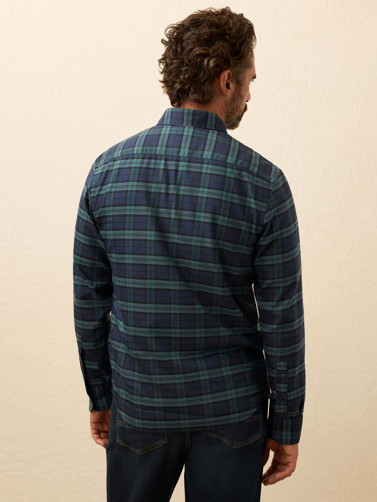 HO25-FAHERTY-Mens-MWH2508-HBK-TheMovementShirt-HarborBlackwatchPlaid_OM_BACK_CROP_1_Web.jpg