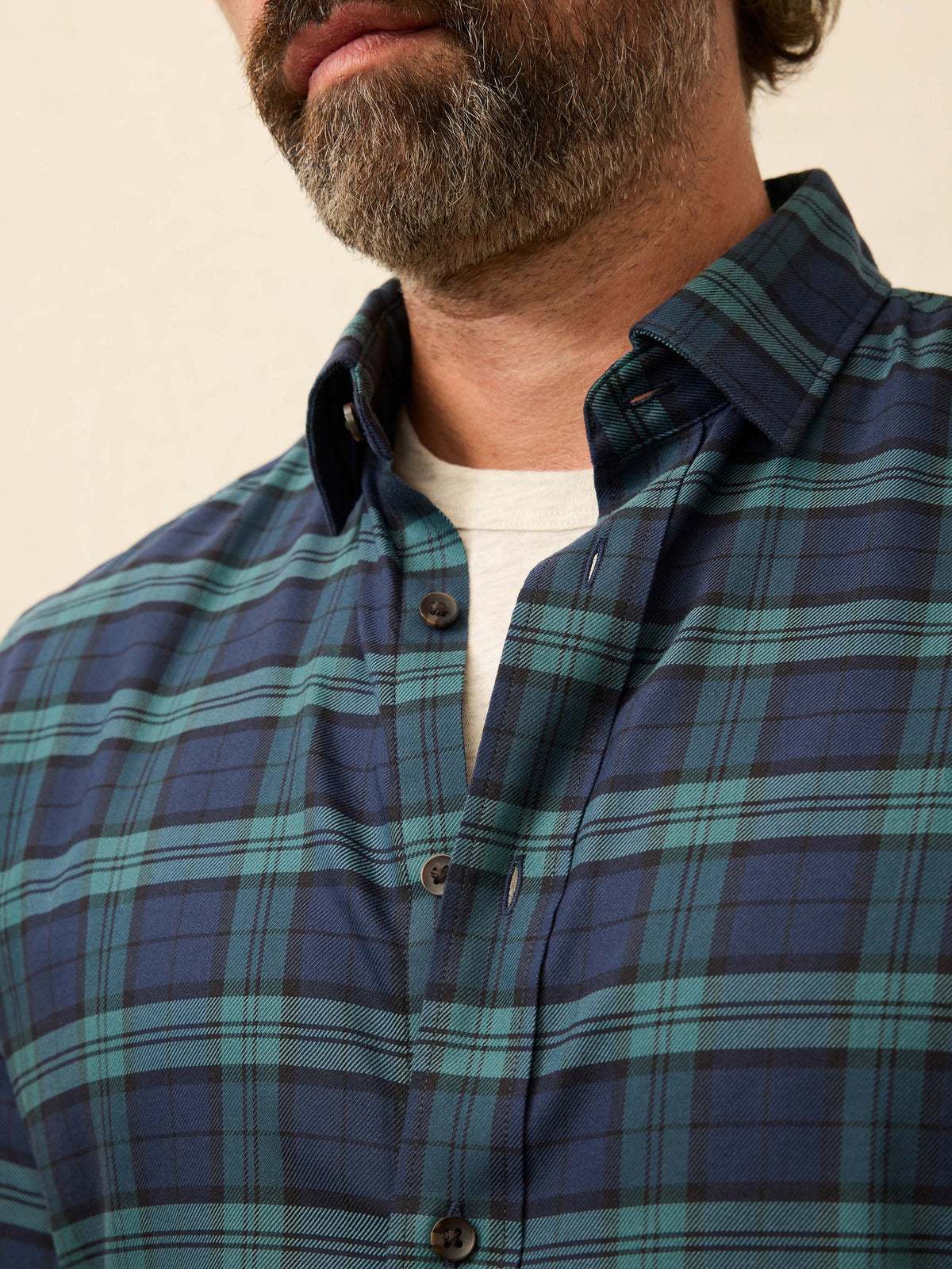 HO25-FAHERTY-Mens-MWH2508-HBK-TheMovementShirt-HarborBlackwatchPlaid_OM_DETAIL1_1_Web.jpg