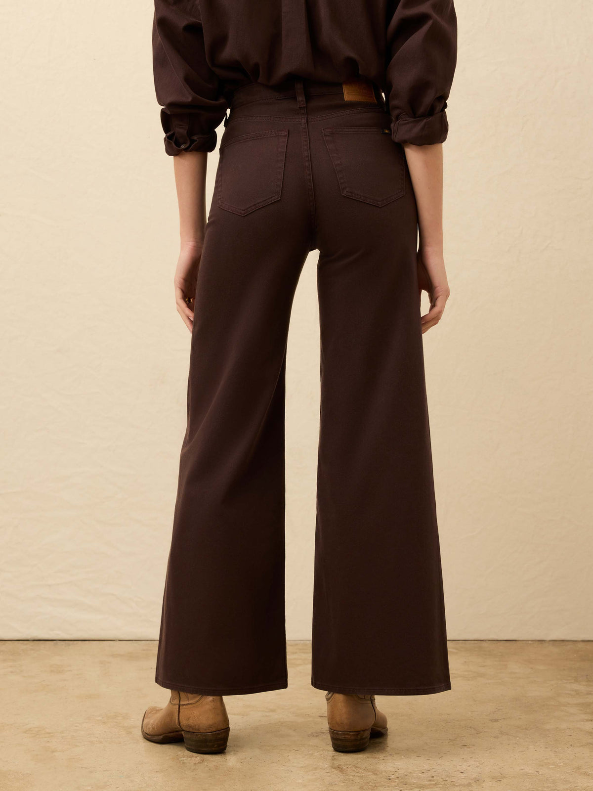 HO25-FAHERTY-Womens-WBH2546-CHB-SaturdayDenimWideLeg-ChocolateBrown_OM_BACK_CROP_1_Web.jpg