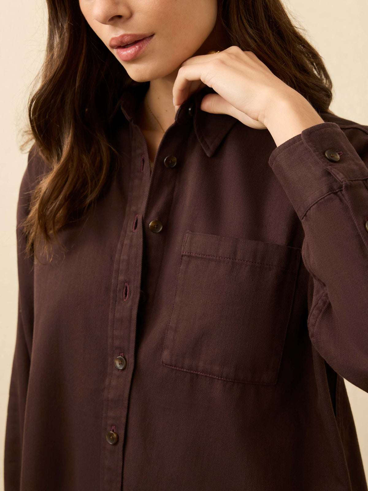 HO25-FAHERTY-Womens-WWH2523-CHB-SunfairDenimShirt-ChocolateBrown_OM_DETAIL1_1_Web_41286c93-77ab-42fb-9d8a-d33ac5bfa4d1.jpg