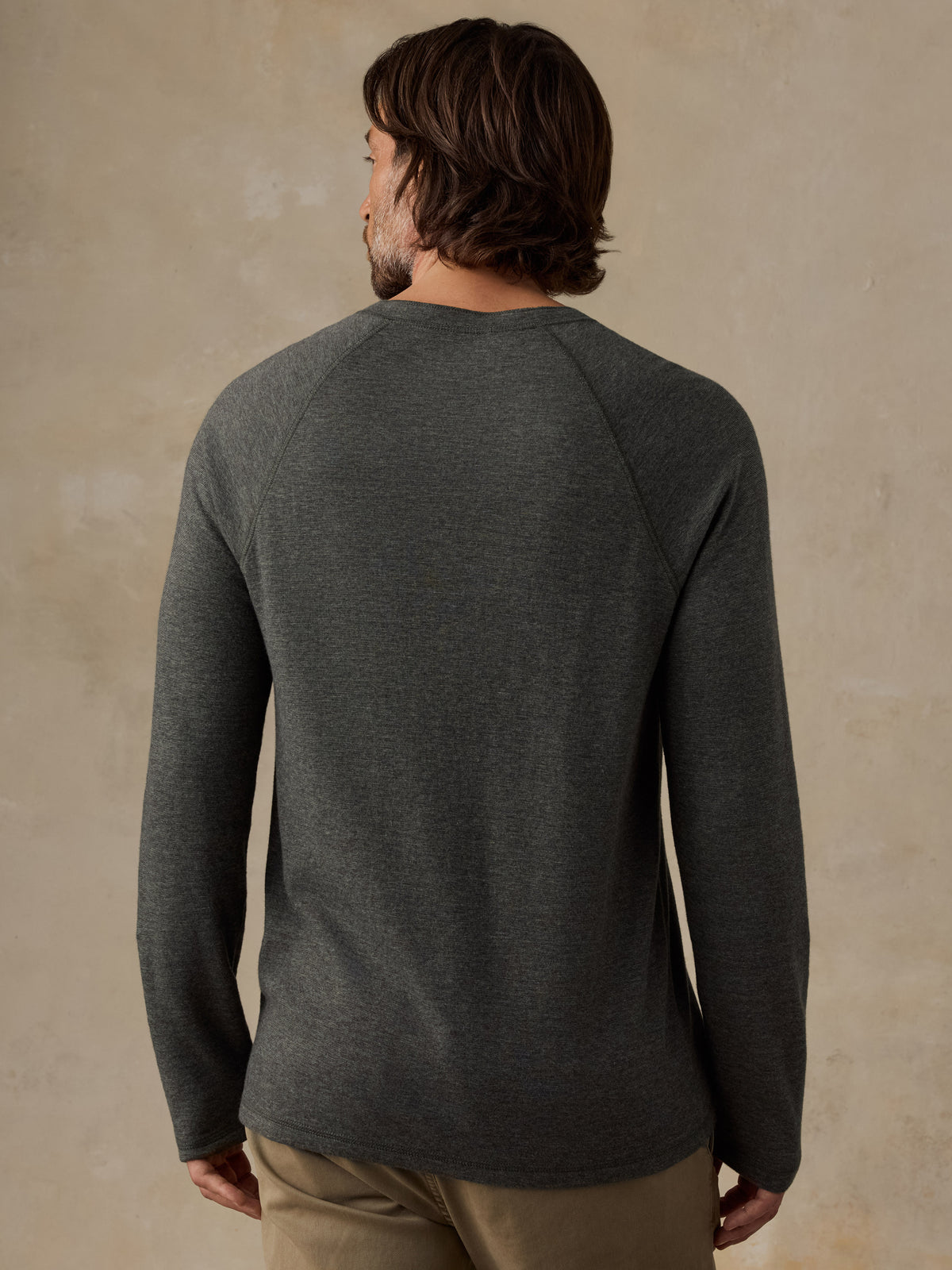 MKF2425-DLX_Ls_Cloud_Henley_OM_BACK_CROP_1_Web.jpg