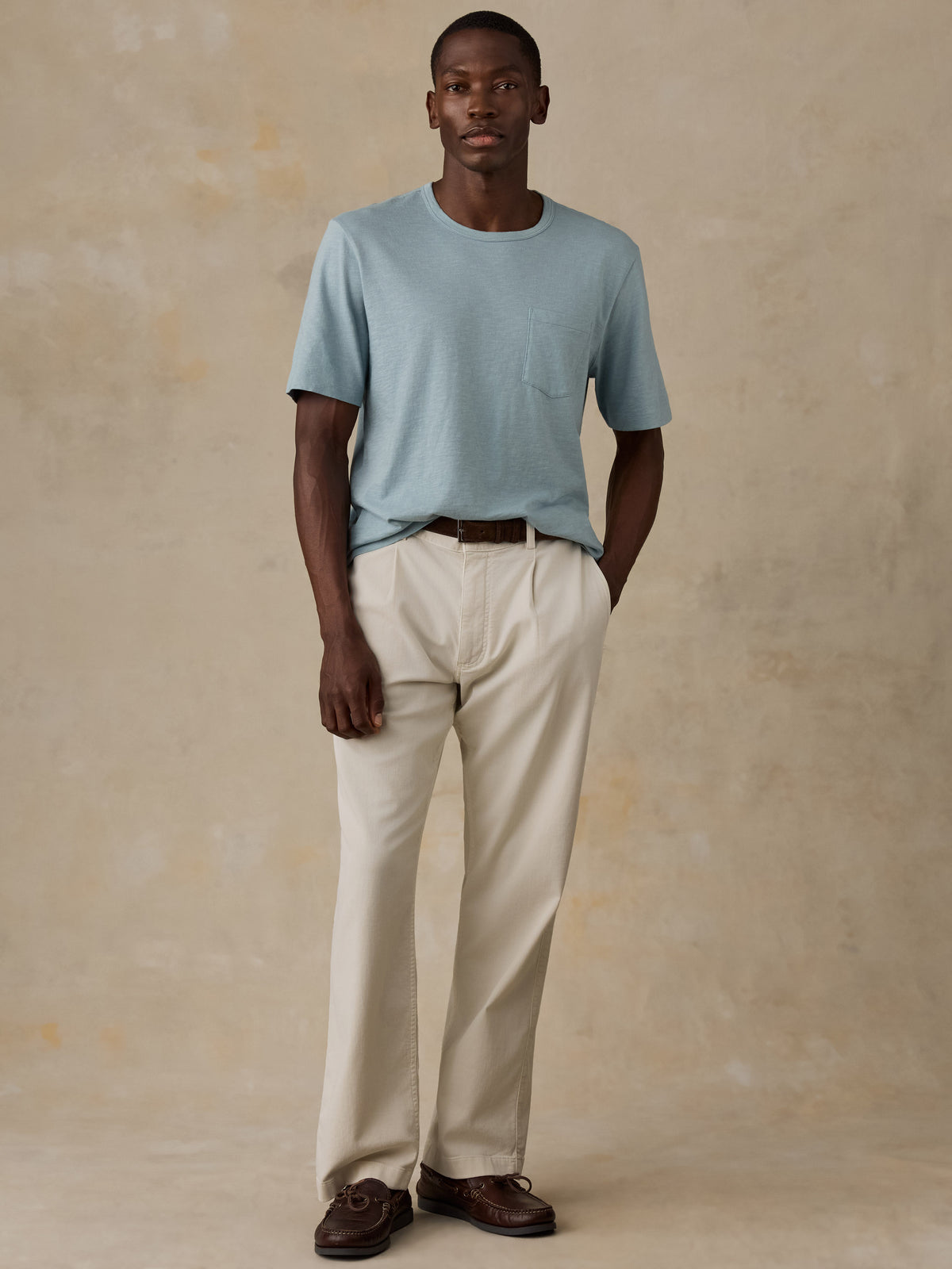 MKS2519-HLT_Sunwashed_Pocket_Tee_OM_FULL_BODY_1_Web.jpg