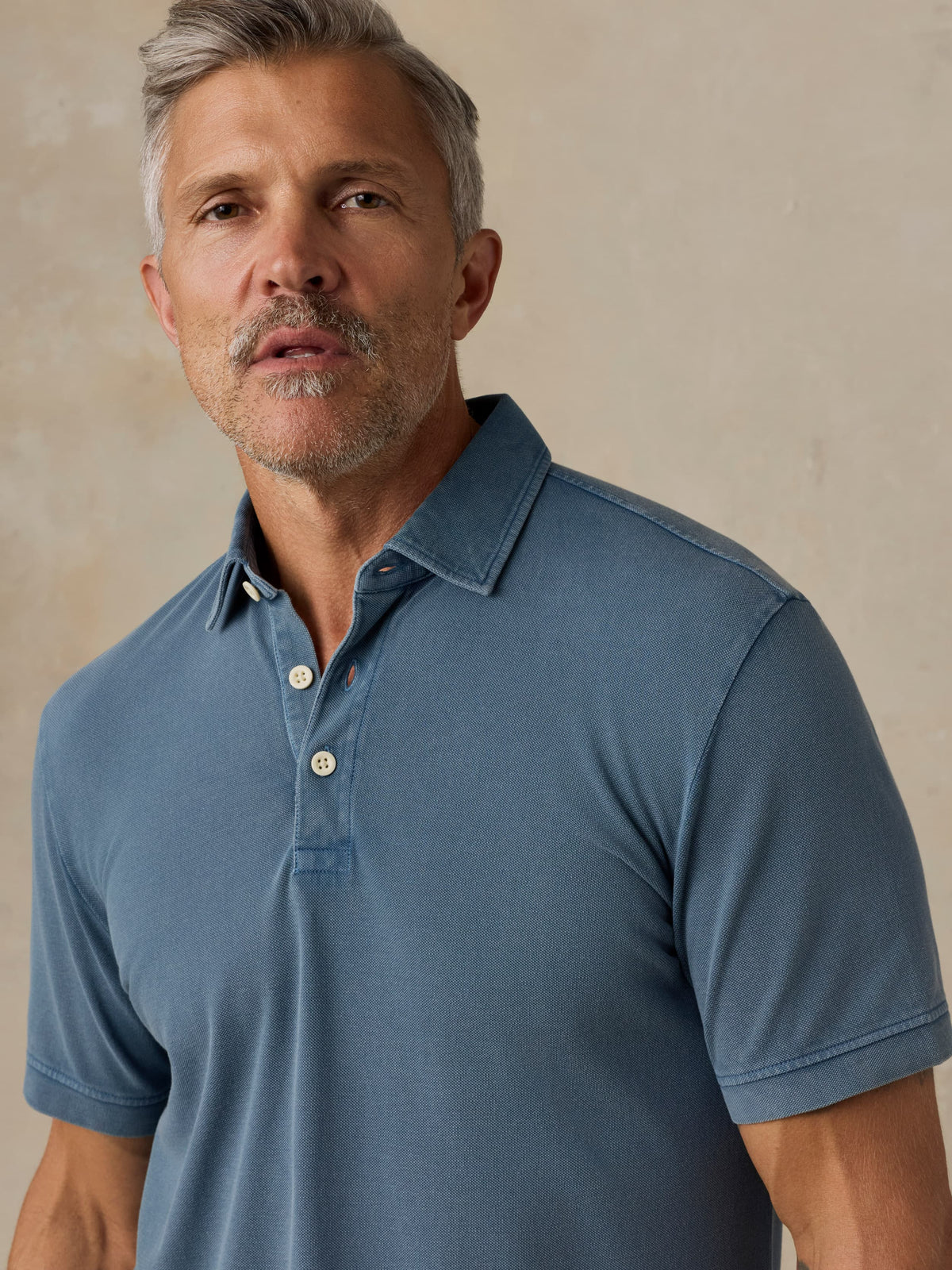 MKU2603-AQC_Ss_Sunwashed_Pique_Polo_OM_DETAIL1_1_Web.jpg