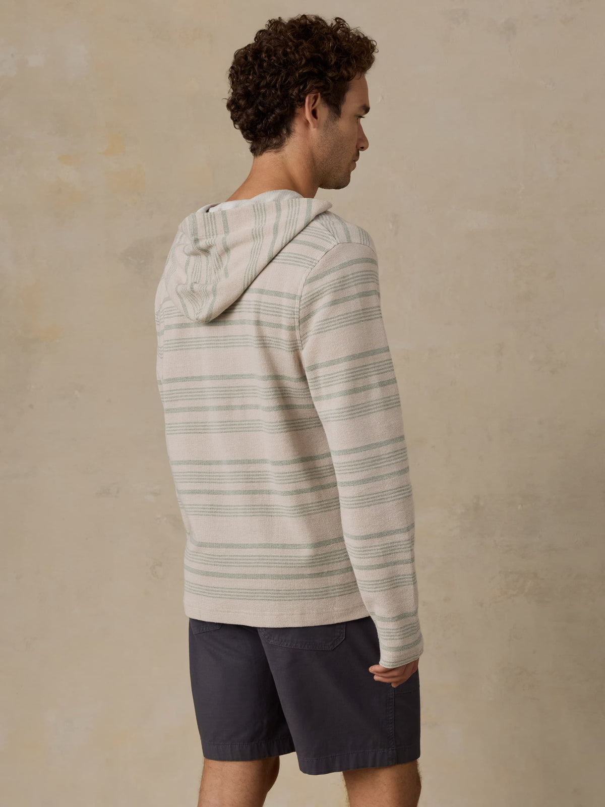 MQU2604-GBE_Oasis_Hoodie_OM_BACK_CROP_1_Web.jpg