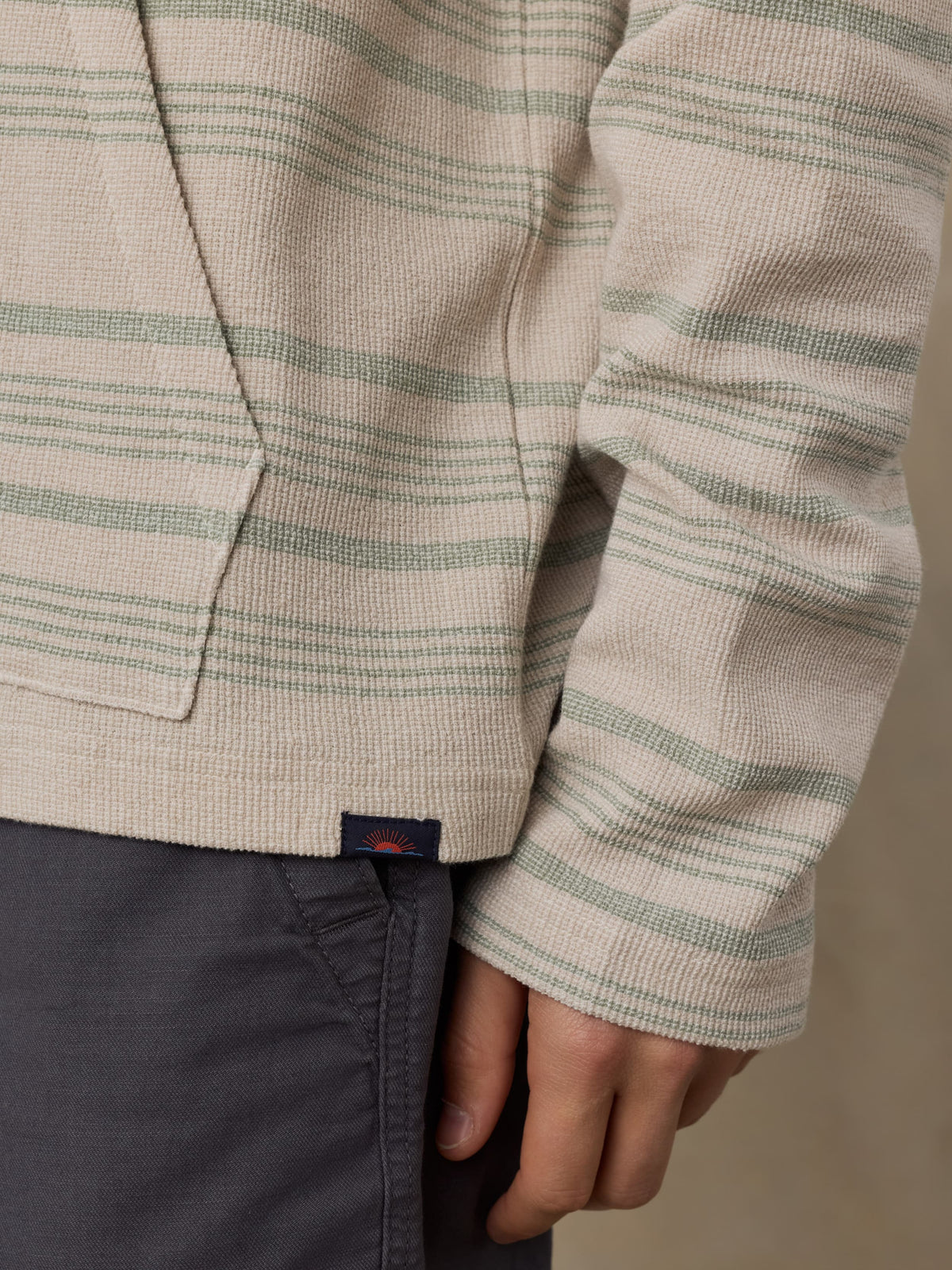 MQU2604-GBE_Oasis_Hoodie_OM_DETAIL_2_Web.jpg