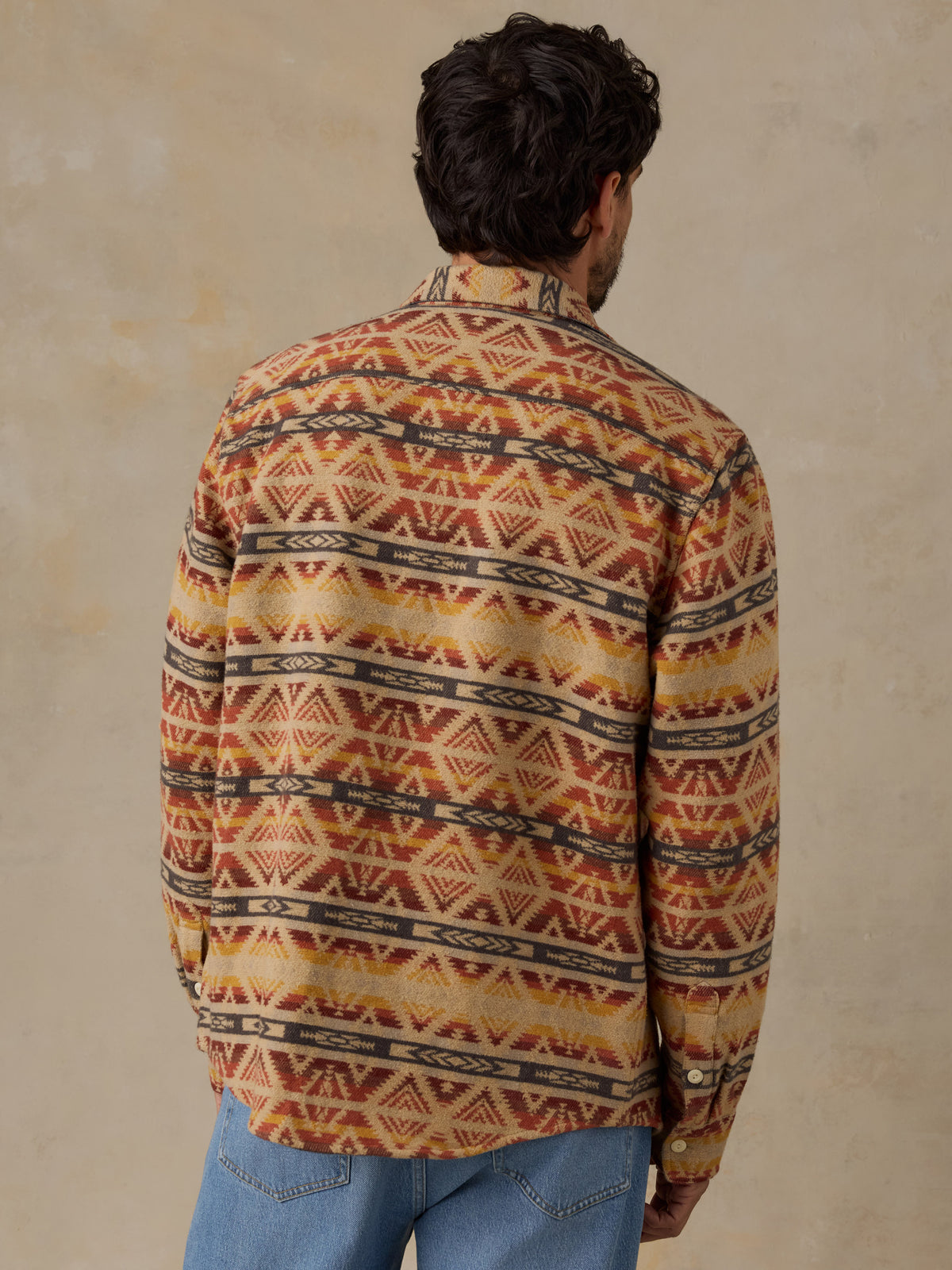 MWF2605-UZM_Lehi_Canyon_Overshirt_OM_BACK_CROP_1_Web.jpg