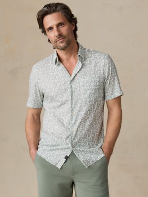 Short-Sleeve Movement Monterey Shirt - Aspen Green Leaf