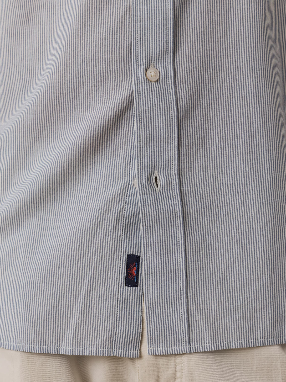 MWU2600-ILT_Ls_Weightless_Cotton_Shirt_OM_DETAIL_2_Web.jpg