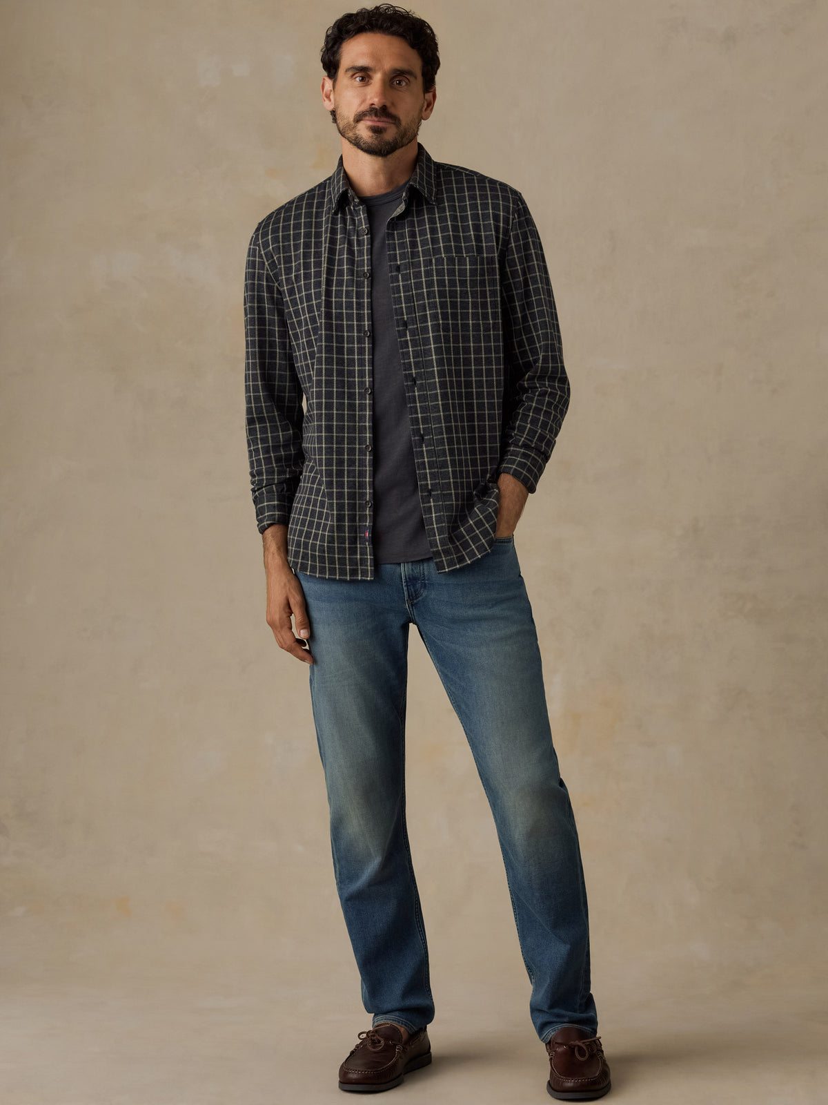MXF2400-CZC_Coastline_Knit_Shirt_OM_FULL_BODY_1_Web.jpg
