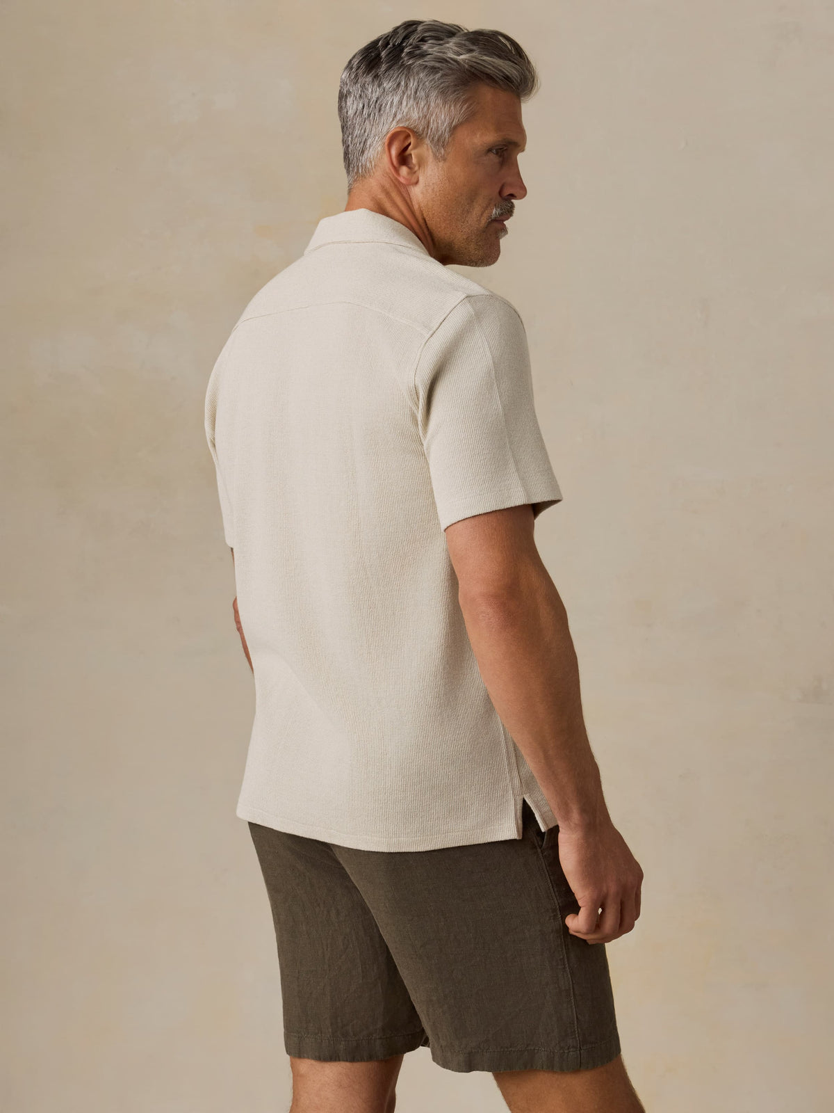 MXS2604-RCO_Ss_Oasis_Camp_Shirt_OM_BACK_CROP_1_Web.jpg