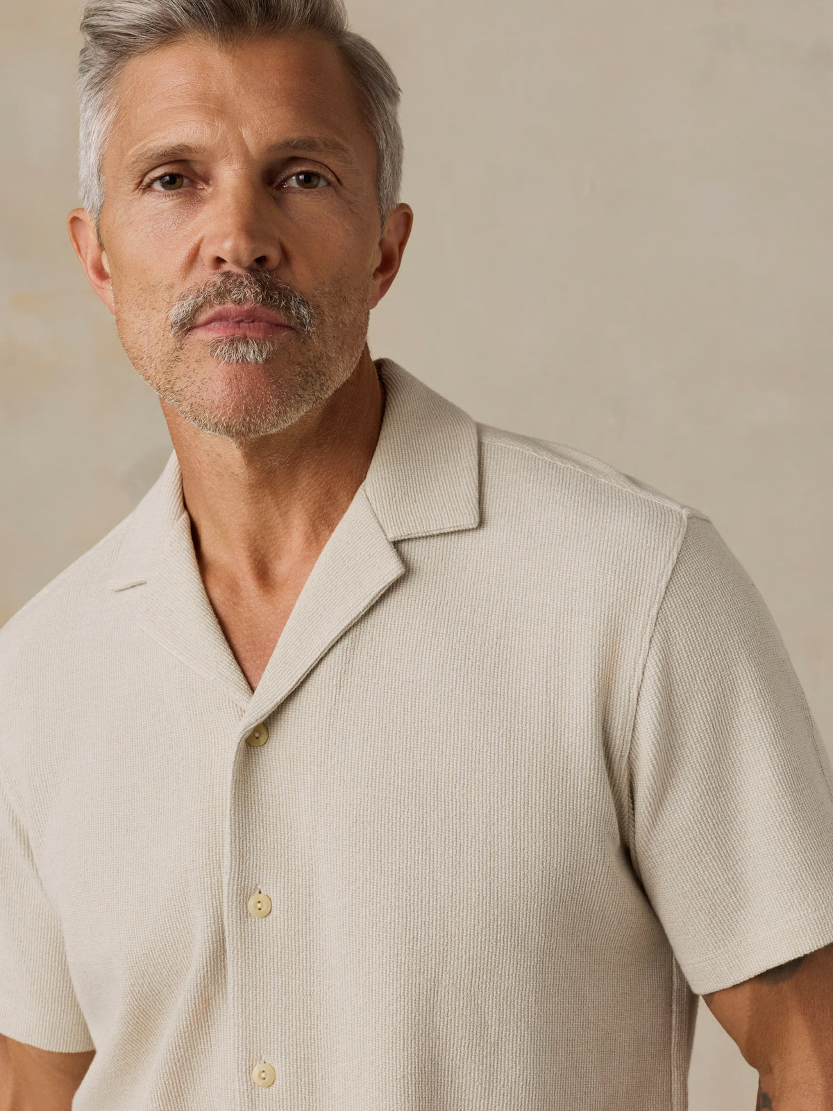 MXS2604-RCO_Ss_Oasis_Camp_Shirt_OM_DETAIL_1_Web.jpg