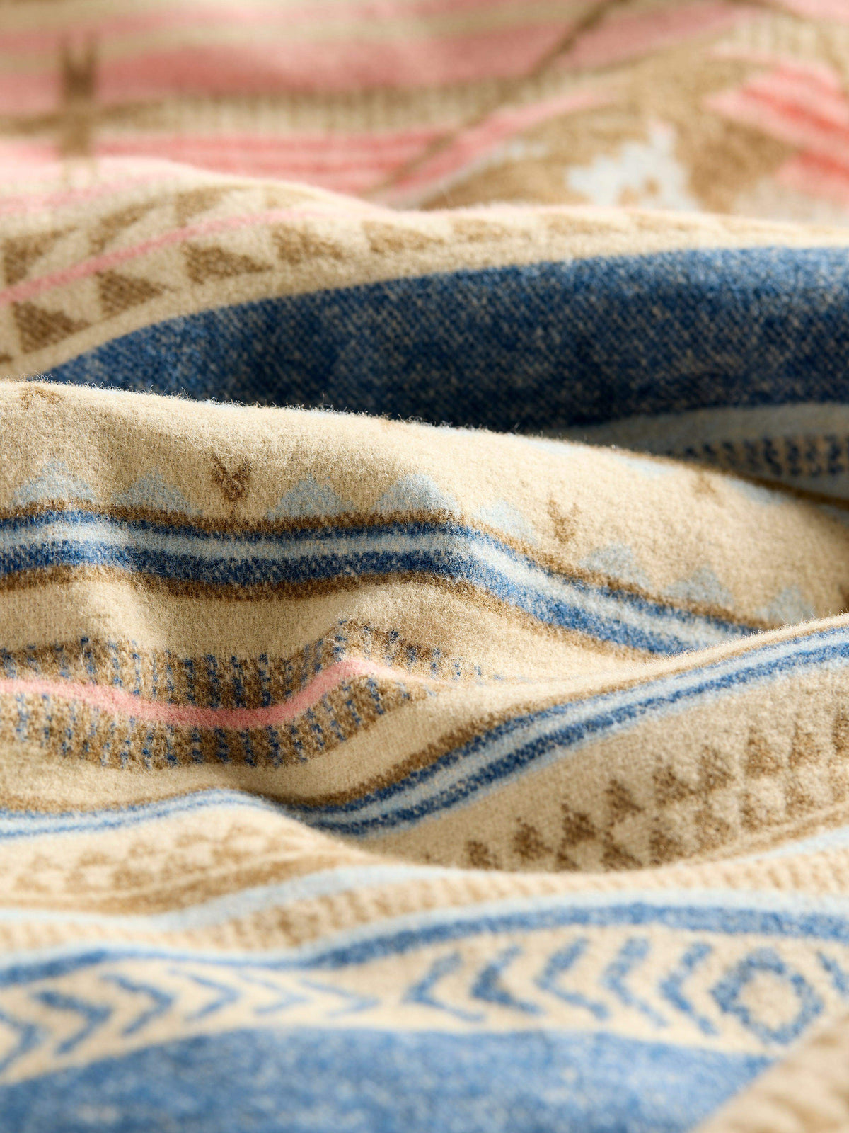 SP24-faherty-unisex-HAC0086-ELS-dgf-adirondack-blanket-eldorado-springs_ALT_3.jpg