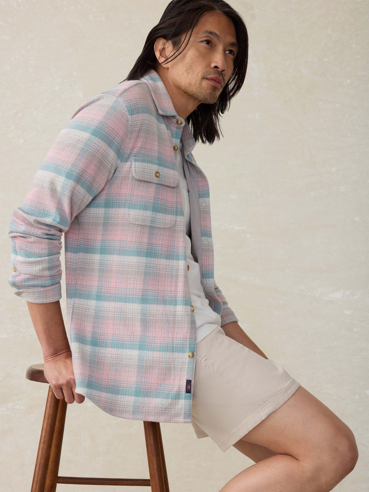 SP25-FAHERTY-MENS-MXC0002-EDL-LegendSweaterShirt-SedonaSagePlaid_OM_EDITORIAL_1.jpg