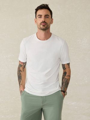 Short-Sleeve Movement T-shirt - Pure White