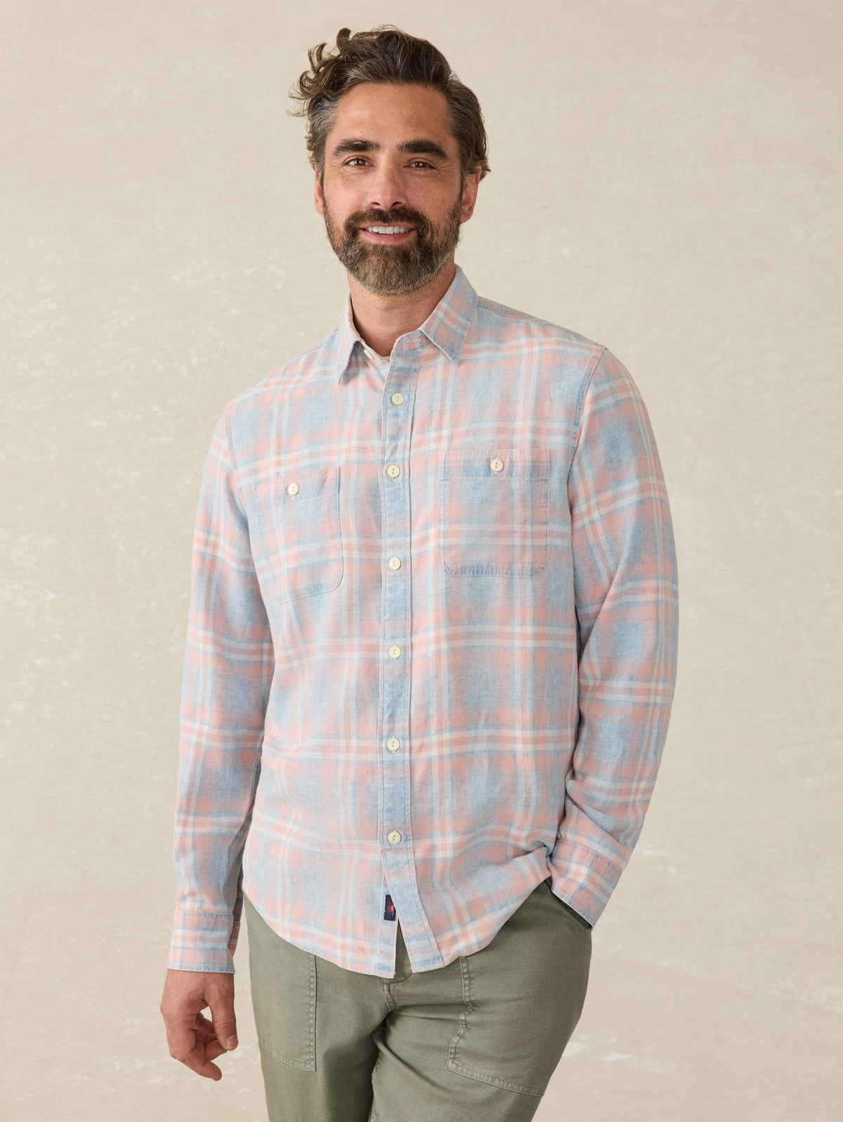 SP25_MENS_MWS2538-LAI_THETRIEDANDTRUECHAMBRAYWORKSHIRT_CoralBayPlaid_OM_FRONT_CROP_1.jpg
