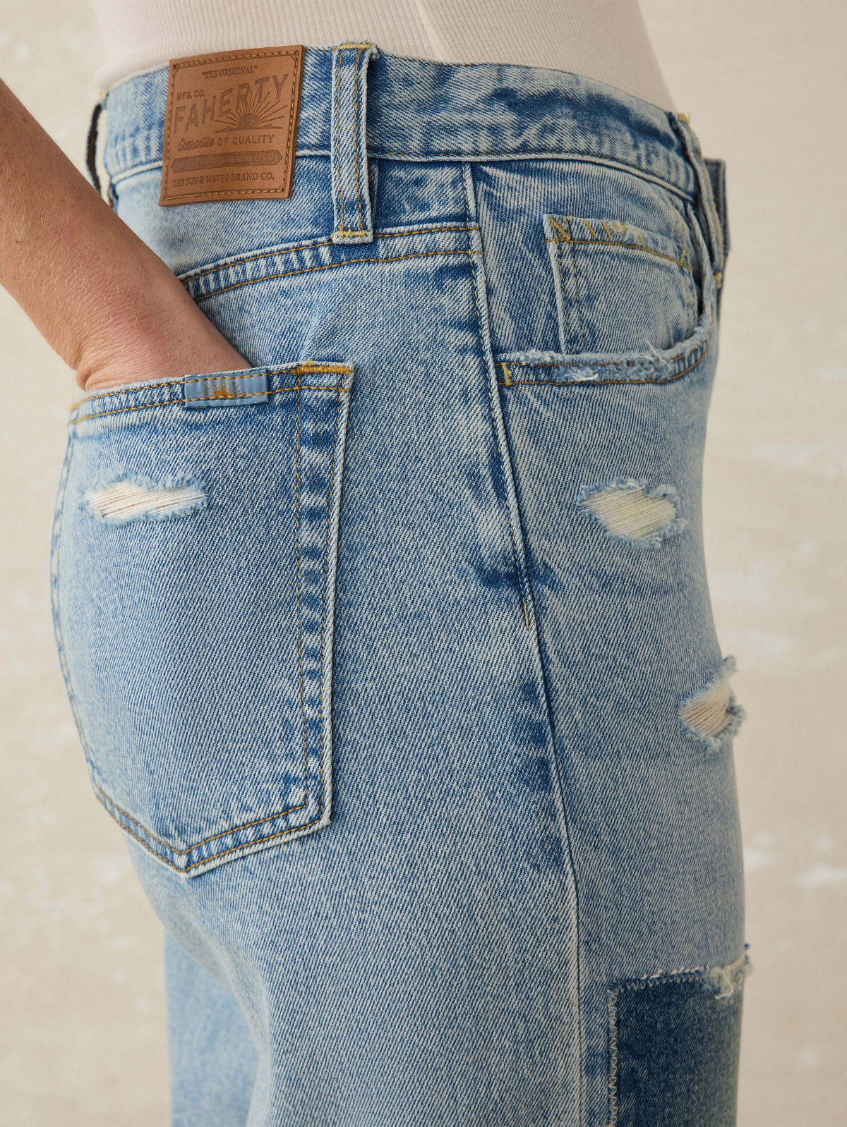 SP25_WOMENS_WBS2541-HOO_90SCROPPATCHWORKJEAN_HeirloomIndigoWash_OM_DETAIL1_1.jpg