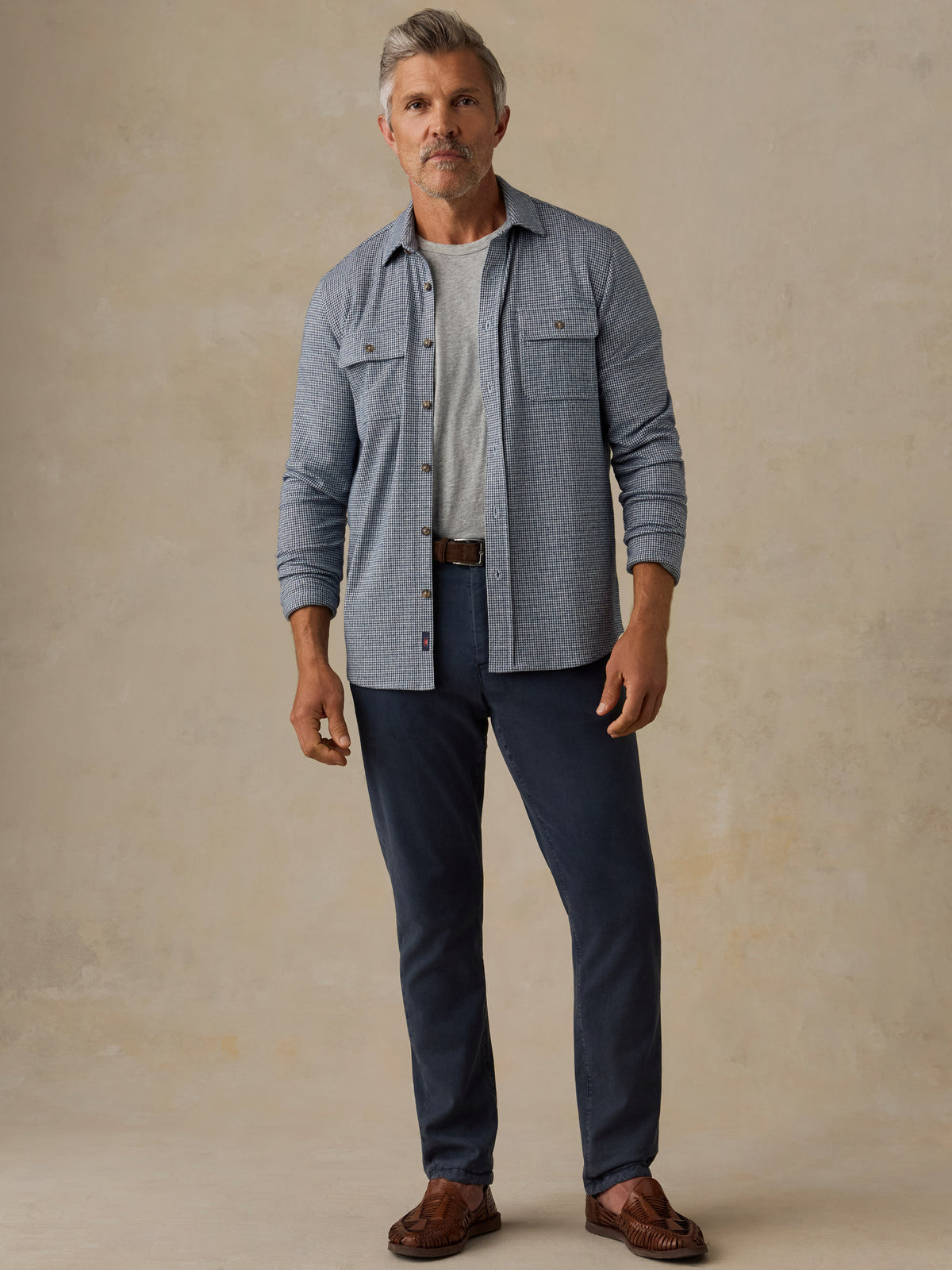 SP26-Faherty-Mens-MBF2432-BLN-Coastline_Chino-Blue_Nights_OM_EDITORIAL_1_Web.jpg