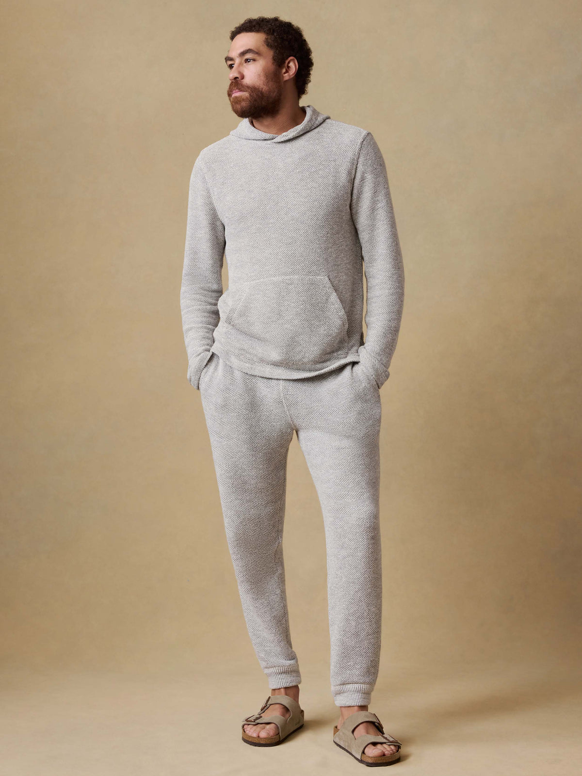 SP26-Faherty-Mens-MBS2402-GSL-Whitewater_Sweatpant-Grey_Shell_Loop_OM_EDITORIAL_1_Web.jpg