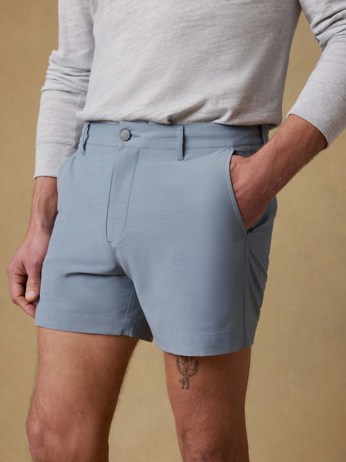 SP26-Faherty-Mens-MBS2524-DMR-All_Day_Short_5-Deep_Marine_OM_DETAIL1_1_Web.jpg