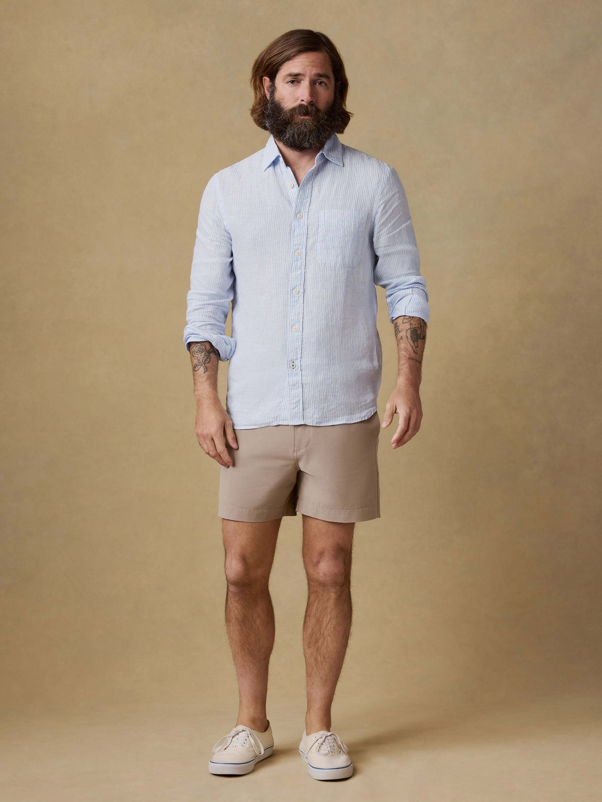 SP26-Faherty-Mens-MBS2524-KHK-All_Day_Short_5-Khaki_OM_EDITORIAL_1_Web.jpg