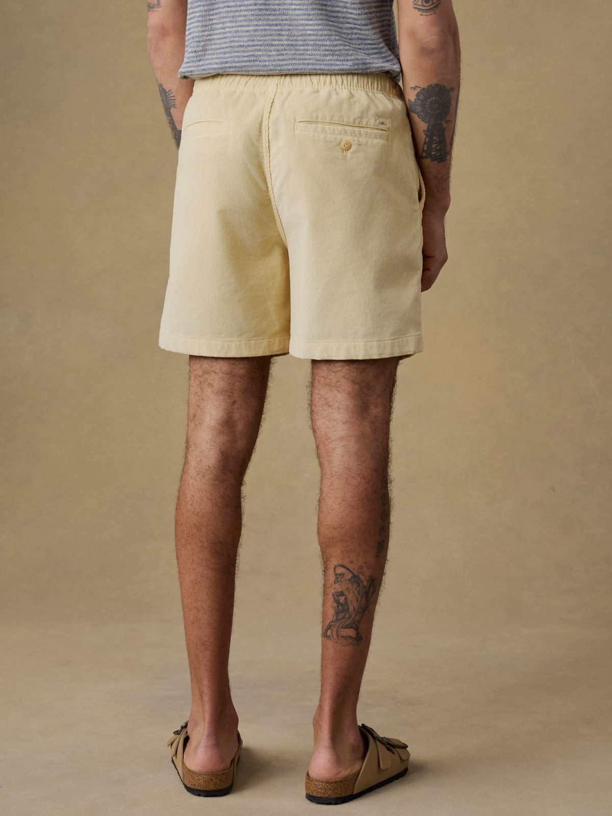 SP26-Faherty-Mens-MBS2645-DFU-EssentialCorduroyShort-FadedSun_OM_BACK_CROP_1_Web.jpg