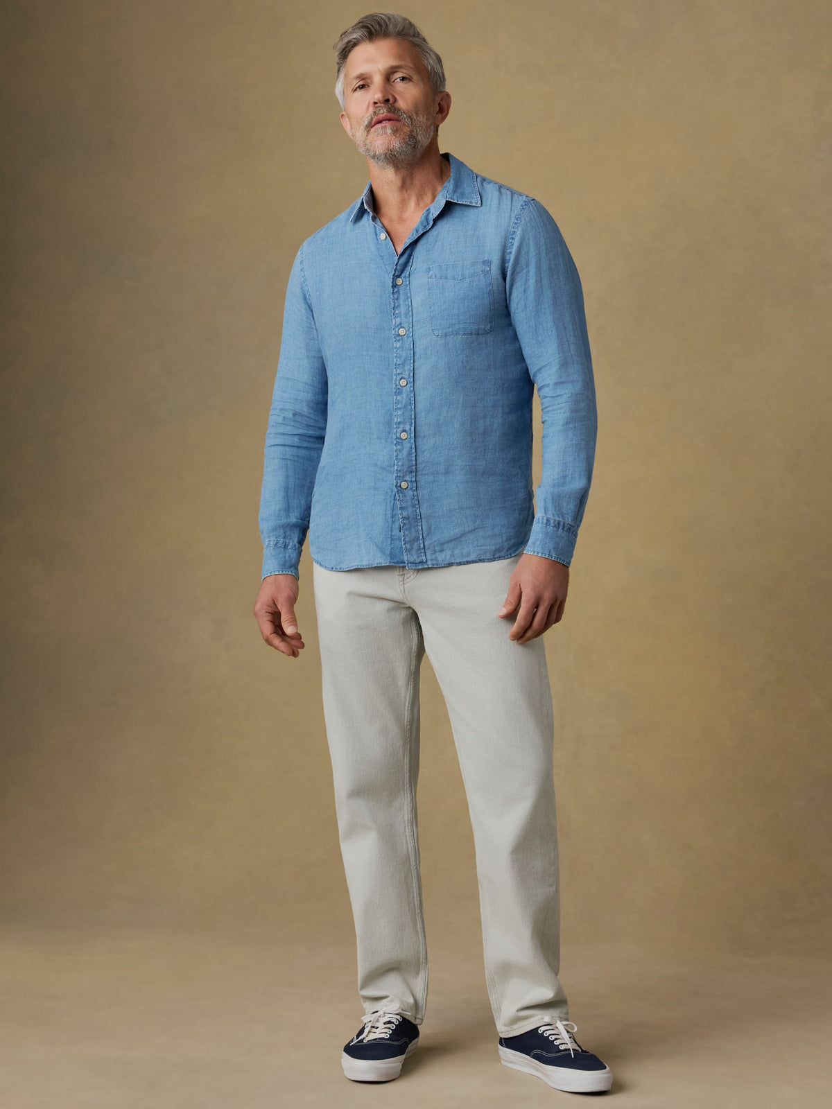 SP26-Faherty-Mens-MDS2601-BIR-OrganicCottonDenim-Birch_OM_2542_Web.jpg