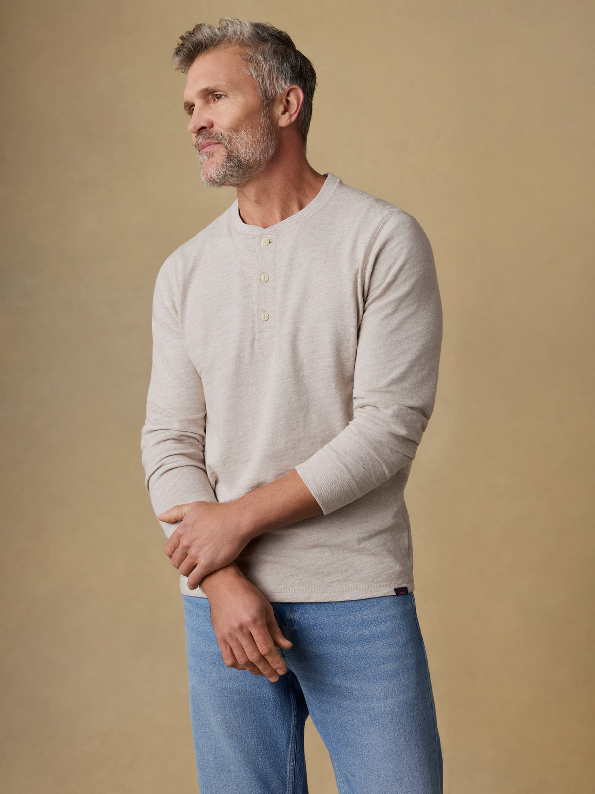 SP26-Faherty-Mens-MKU2510-OPH-SunwashedSlubHenley-OatPlainsHeather_OM_FRONT_CROP_1_Web.jpg