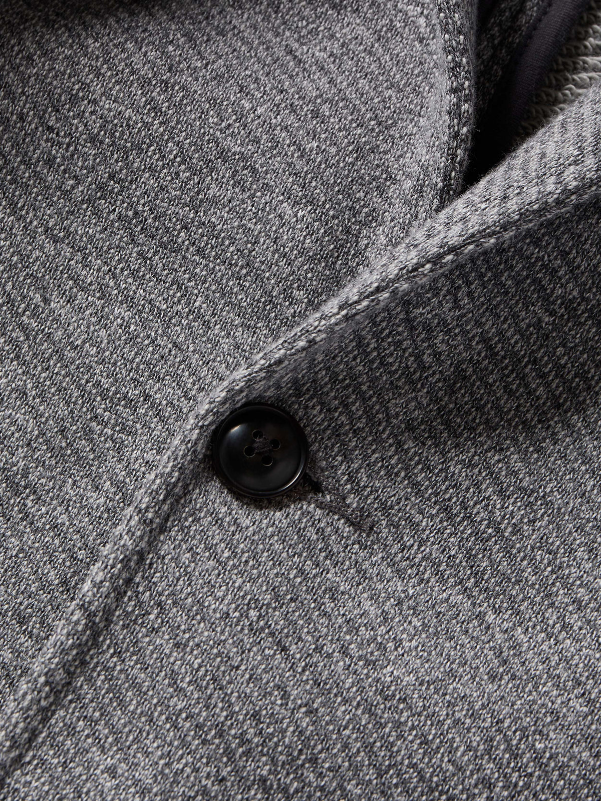 SP26-Faherty-Mens-MOC0010-MGM-InletKnitBlazer-MediumGreyMelange_DETAIL_1_Web.jpg